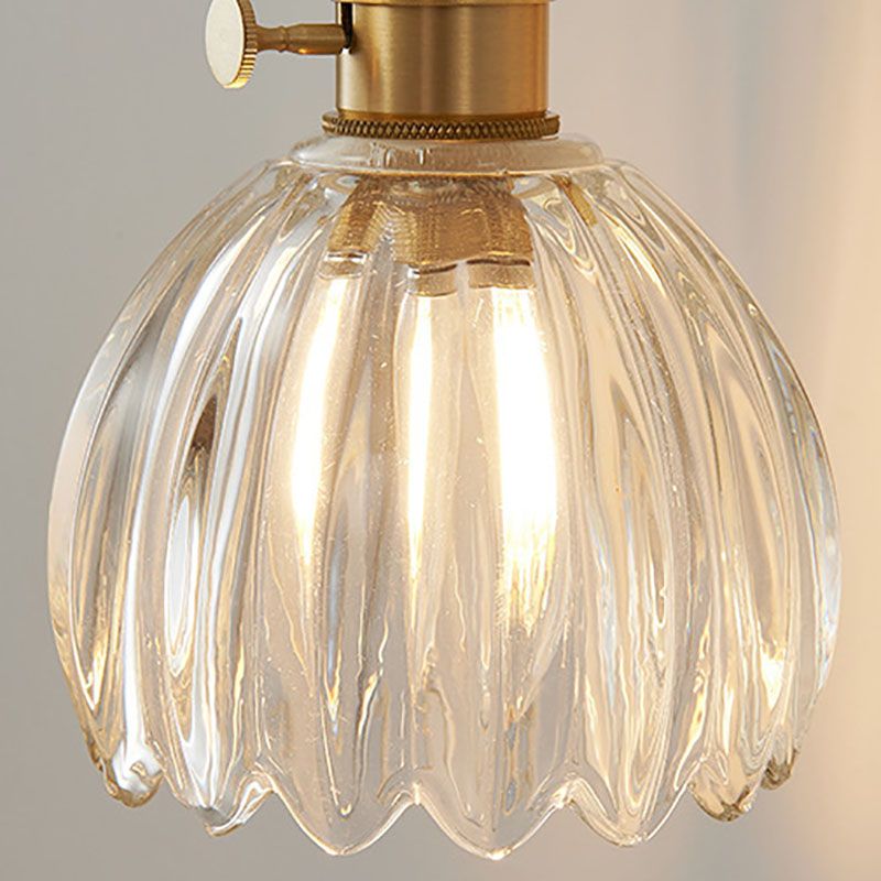 Metal 1-Light Wall Lamp in Modern Luxury Style Geometric Glass Wall Light in Gold