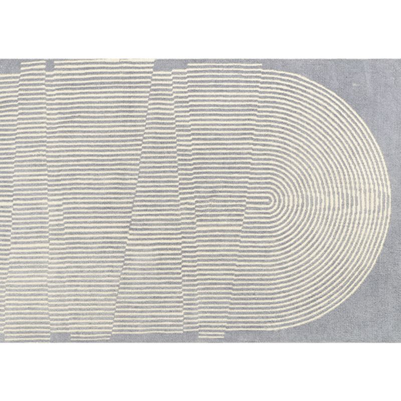 Stylish Grey Modern Rug Polyester Stripe Pattern Area Carpet Non-Slip Backing Rug for Home Decor
