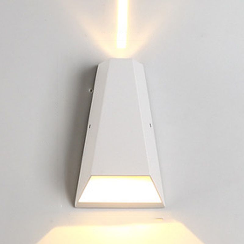 Metal Geometric Wall Mount Light Simple 1 Light Wall Mounted Light Fixture