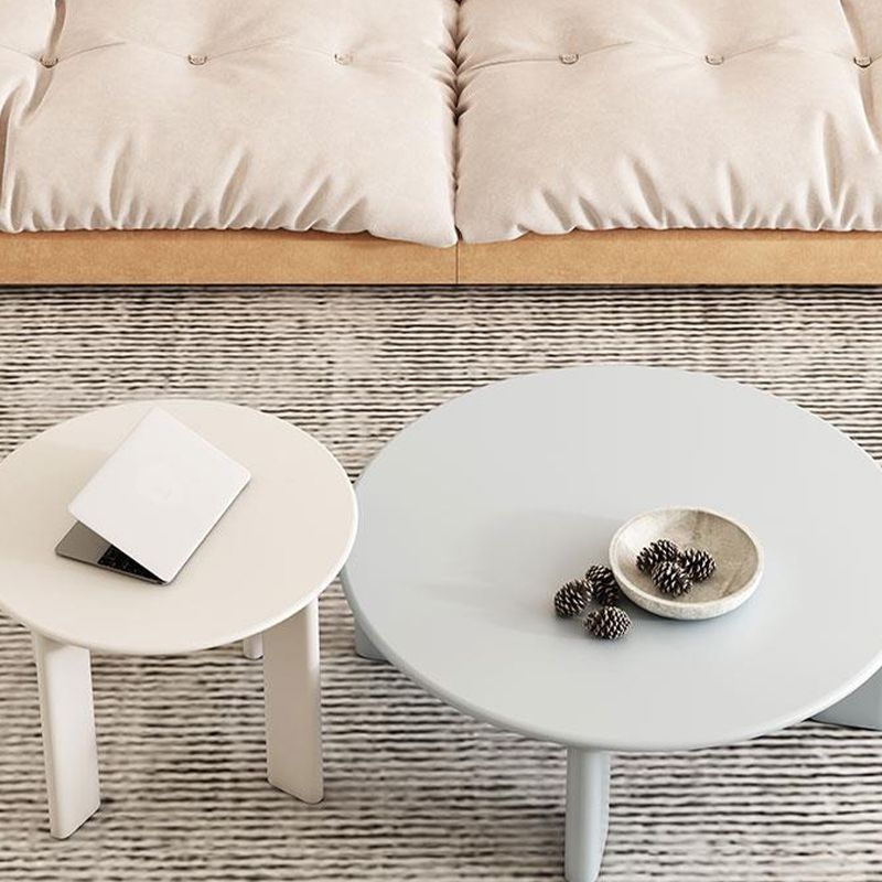 Scandinavian Solid Wood Cocktail Table Round 4 Legs Coffee Table Set