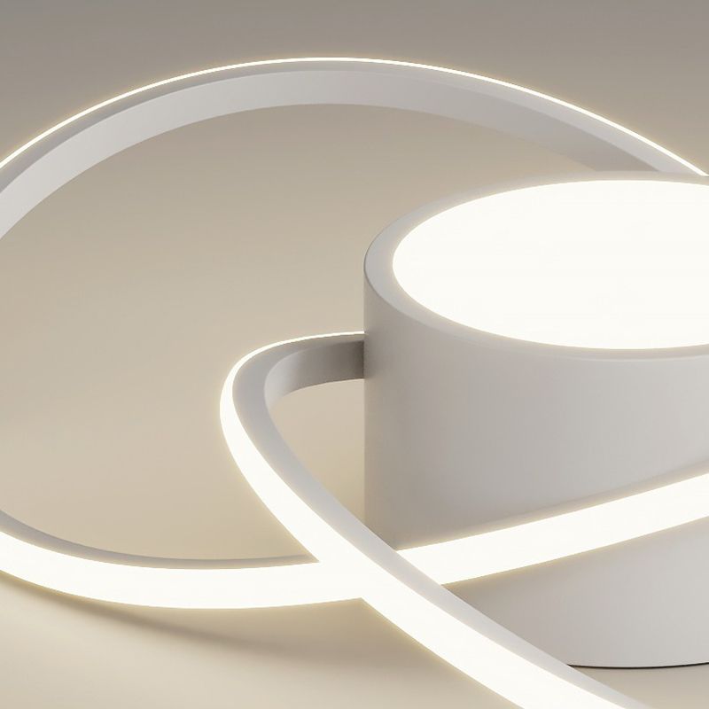 White Flush Mount Lighting Modernism Metal Ceiling Light for Home