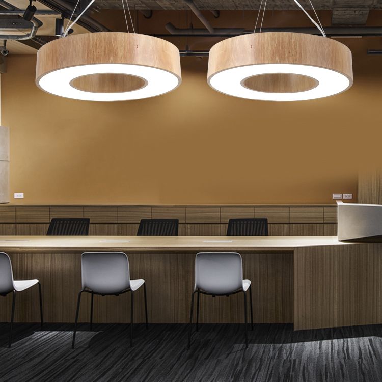 Illuminazione a sospensione circolare in stile nordico finitura in legno da ufficio in metallo luce a sospensione