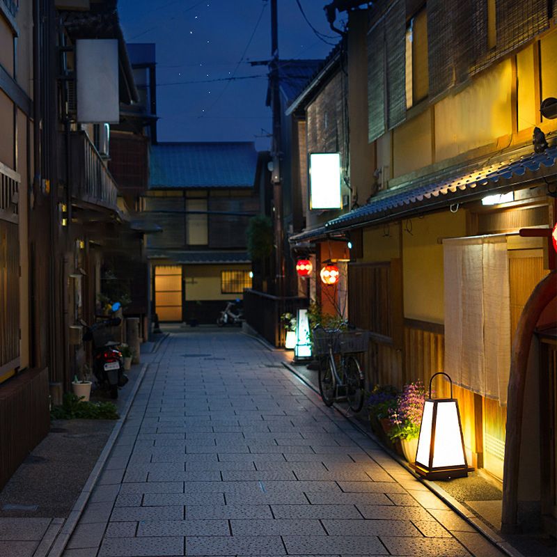 Contemporary Waterproof Outdoor Solar Pillar Lamp in Black for Courtyard