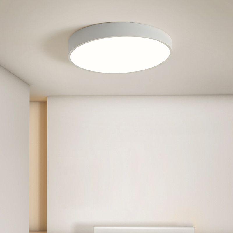 Schlafzimmer Circle Flush Mount Ceiling Licht Metall LED Einfache Deckenlampe in Weiß
