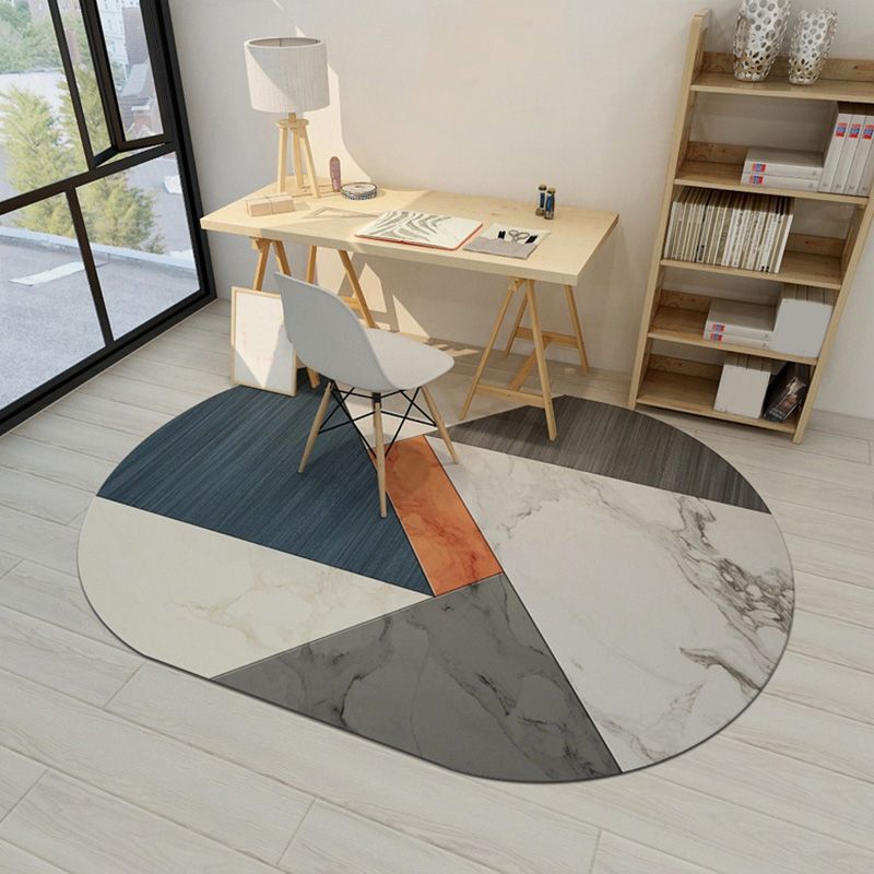 Red Simple Rug Polyester Cock Area Rug Stain Resistant Rug for Living Room