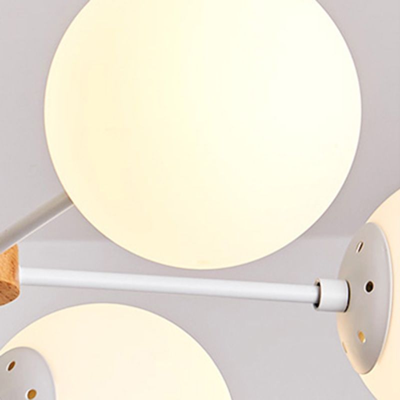 Araña de vidrio de leche opaca dorada para la sala de estar de vestíbulo dormitorio