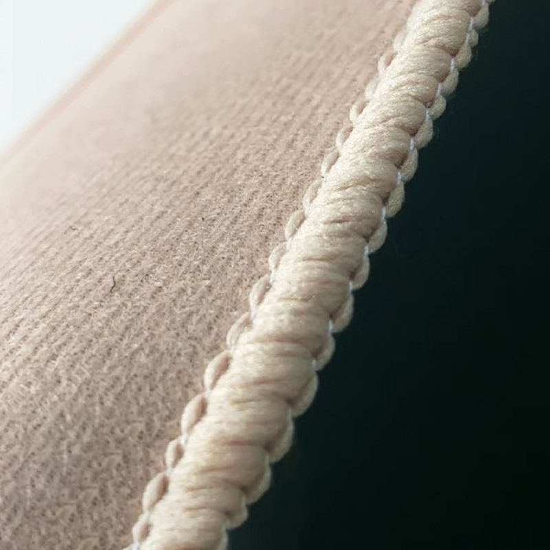 Orangefarbener Teppich aus Polyester, lässiger Teppich, schmutzabweisender Teppich für die Inneneinrichtung