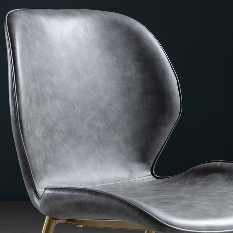 Chaise d'appoint scandinave en cuir avec finition mate et dossier à oreilles (Ensemble de 2)