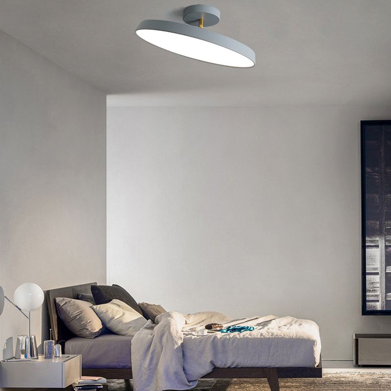 Modernist Flush Mounted Ceiling Lights Round LED Flush Mount Lighting for Living Room