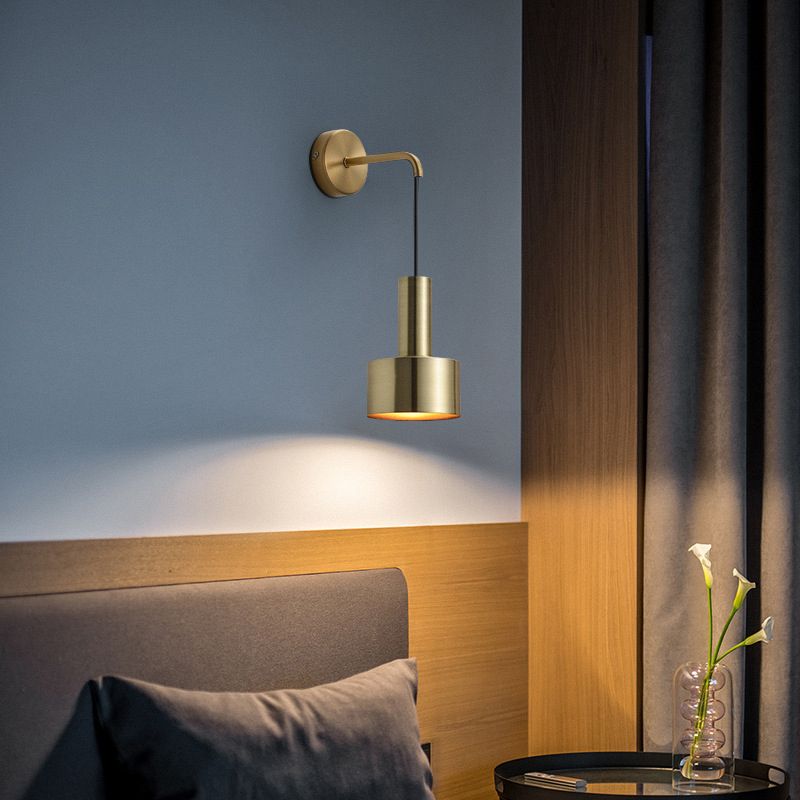 Luce in metallo ombreggiato Light Sconce Stipano Minimalista Montata Montata per camera da letto