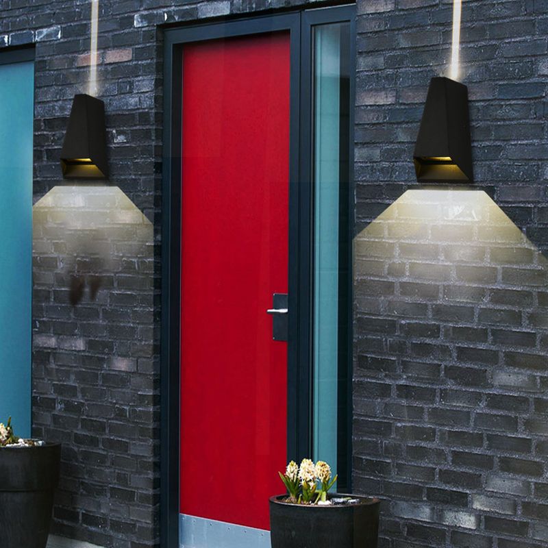 Geometric Wall Mounted Light Simplicity Metal 1 Light Wall Mounted Lamps