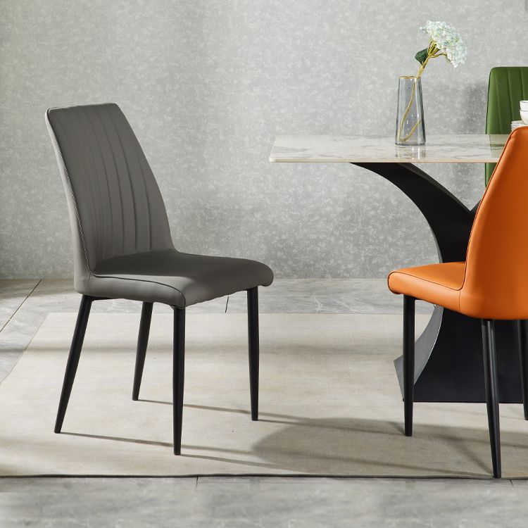 Chaise d'appoint de salle à manger rembourrée de style contemporain, sans accoudoirs, à dossier solide, pour usage domestique