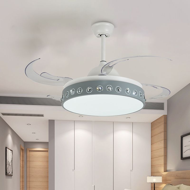 Kristallperlen LED Semi Mount Light Nordic Style 8 Blade Blau -weiße Deckenhalterventilator