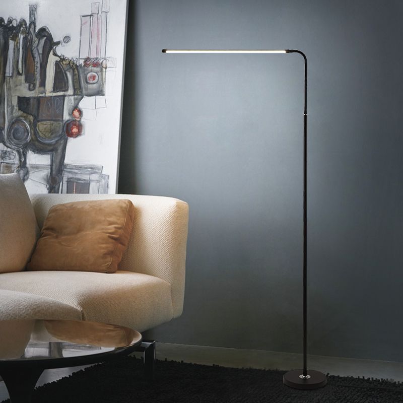 Modern Linear Shape Floor Lamp Metal 1-Light Floor Lamp in Black