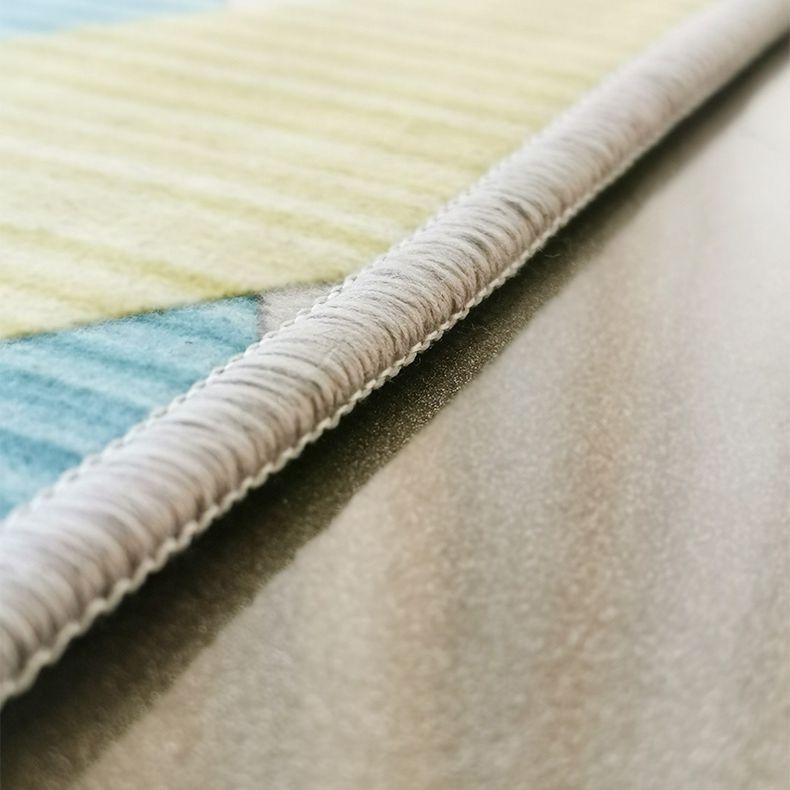 Multicolor Nordic Area Rug Polyester Triangle Print Rug Non-Slip Backing Indoor Rug for Living Room