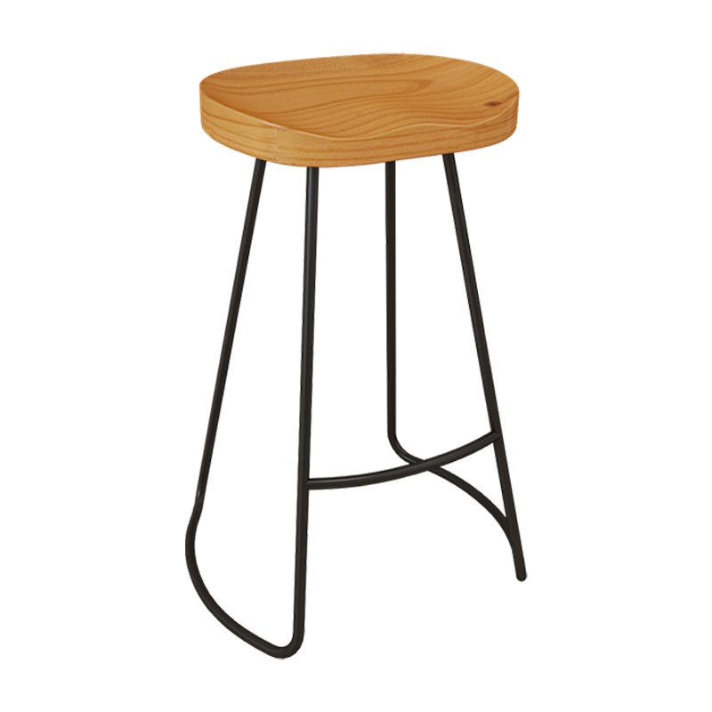 Modern Armless Counter Stool Iron Dessert Shop Bar Stool with Wooden Seat and Pedal