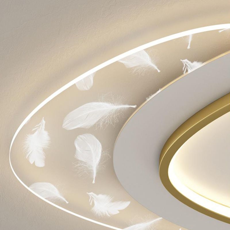 Moderne dreieckige Deckenleuchte aus Metall mit 2 Leuchten für das Esszimmer