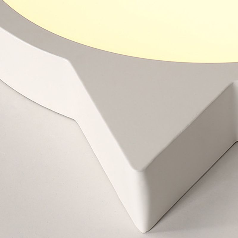 Nordic Simple Ceiling Light Metal LED Flush Mount Lighting for Bedroom