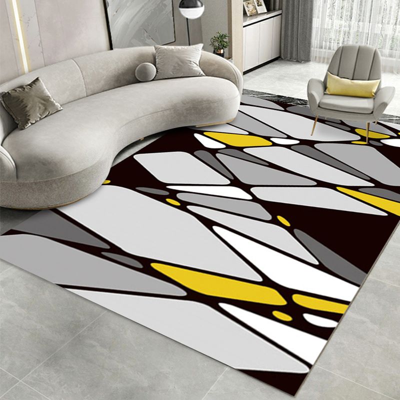 Simplicity Matrix Pattern Carpet Polyester Indoor Rug Stain Resistant Area Rug for Living Room
