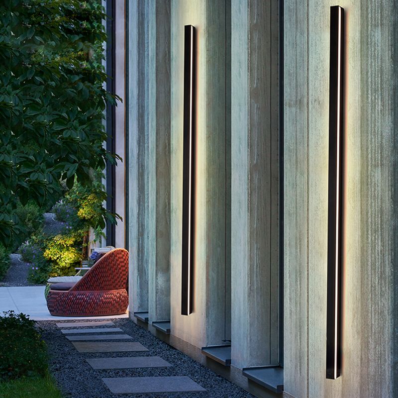 Modern Aluminum Wall Light Black Straight Shape LED Wall Sconce for Outdoors