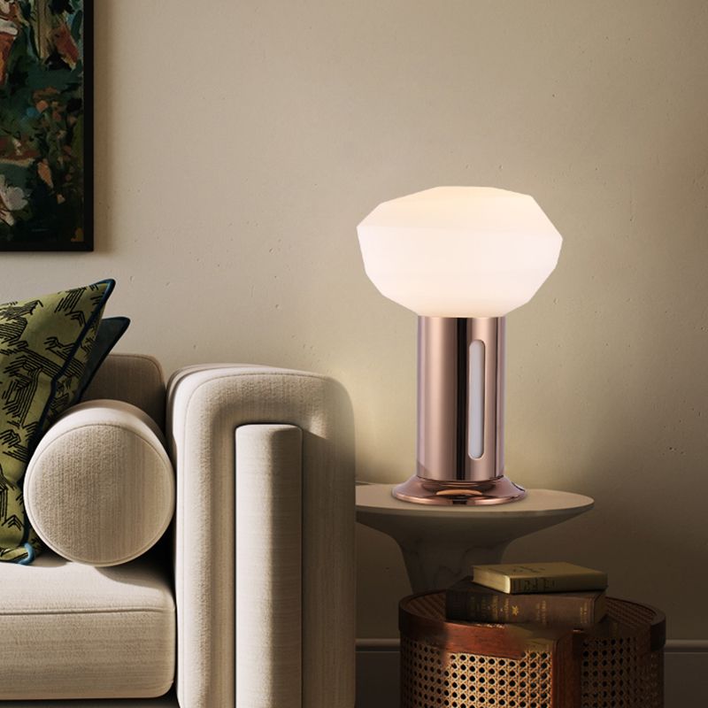 Knospe-Form Nachttisch Licht modernistisches Opalglas 1 leichte Nachttisch-Nachttisch-Lampe in Kupfer