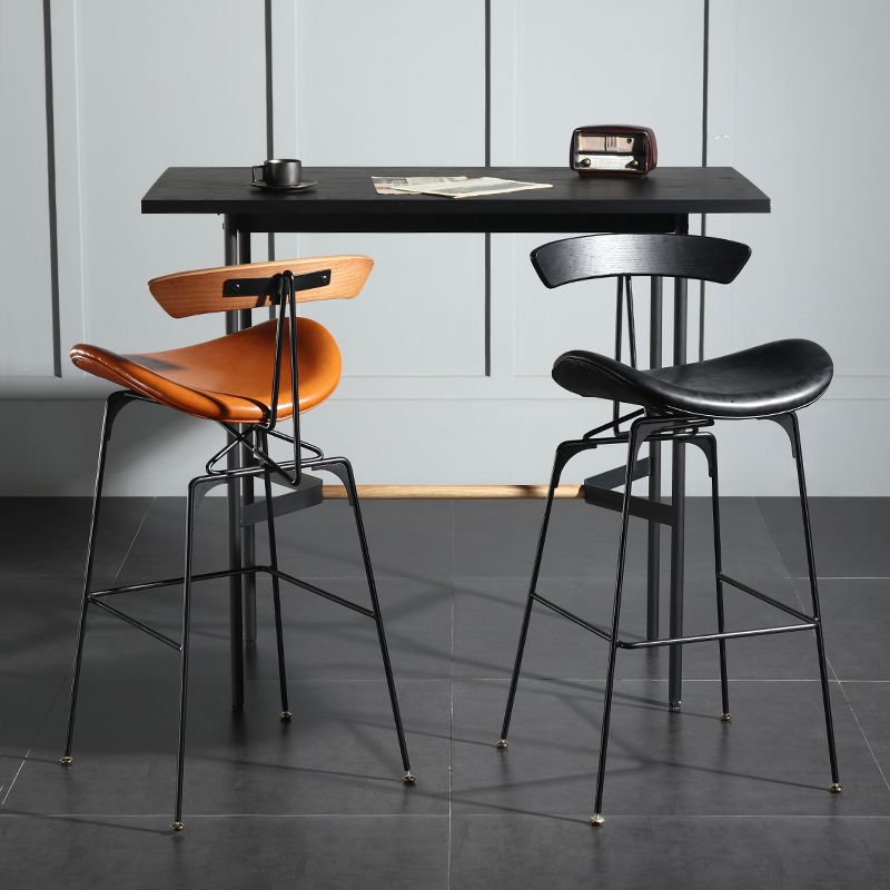 Modern Armless Backrest Counter Stool Iron Milk Tea Shop Bar Stool with Cushion and Pedal