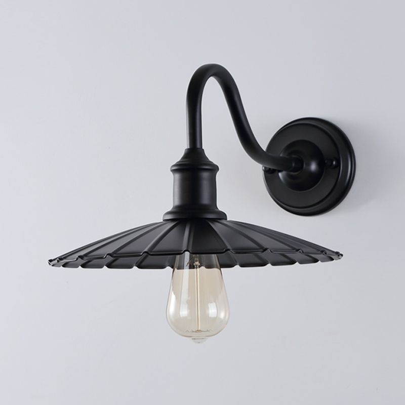 Illuminazione con funce murale in metallo in stile industriale Apparecchio di illuminazione da parete esterna in nero