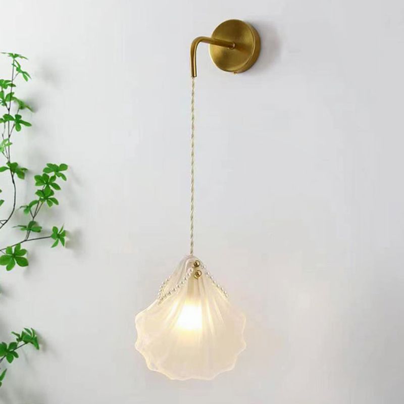 Contemporary Glass Shade Wall Light 1-Light Wall Mounted Light Fixture for Bedroom