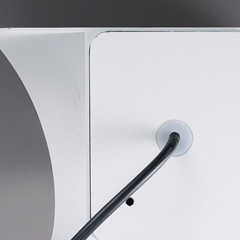 Zeitgenössische Aluminium -Wandleuchte 8,5 "hoch 2 Leuchten LED -Wandscheibe für draußen