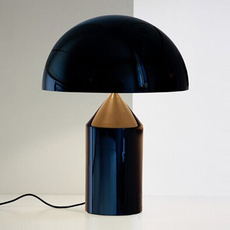 Metal Dome Form Table Light Simplicity Style LED -Nachttischlampe