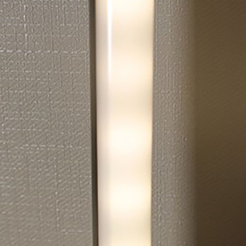 Linear Shape Metal Floor Lights Modern Style 1-Light Floor Lamp