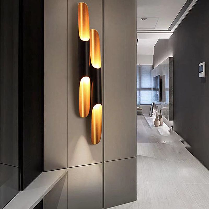 Postmodern Simplicity Metal Wall Lamp Household Wall Sconce Lighting Fixture
