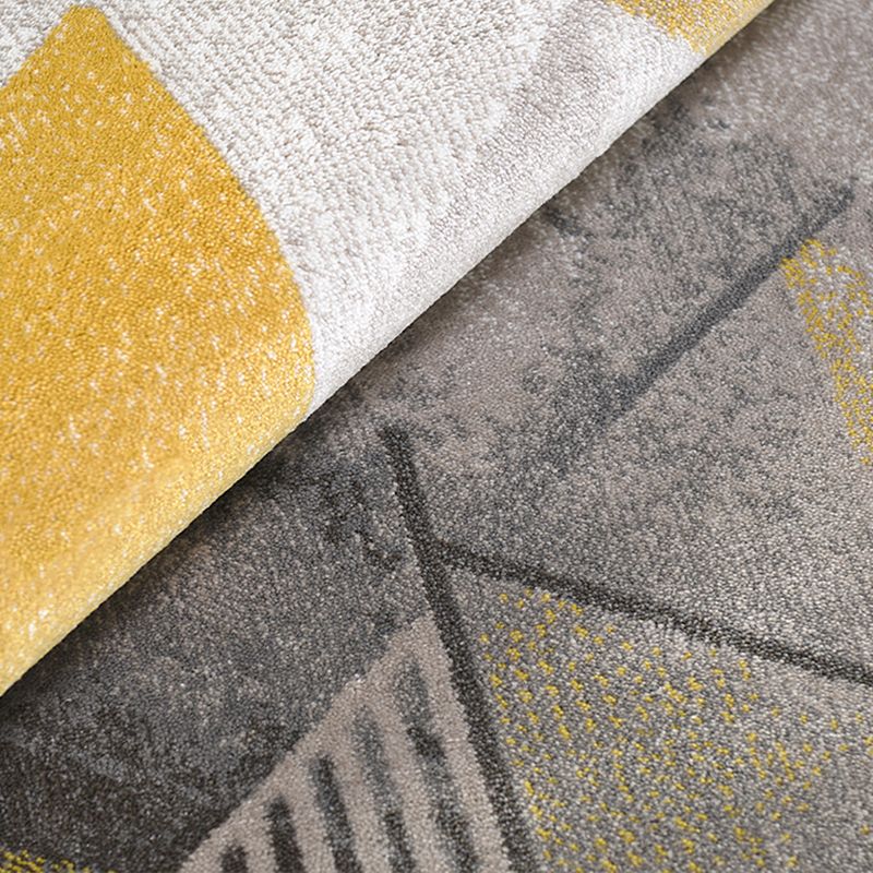 Multi Colored Nordic Rug Polyster Geometric Pattern Indoor Rug Pet Friendly Anti-Slip Backing Area Carpet for Living Room