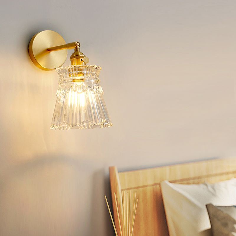 Nordic Modern Wall Light Glass Wall Sconce Light in Brass for Living Room
