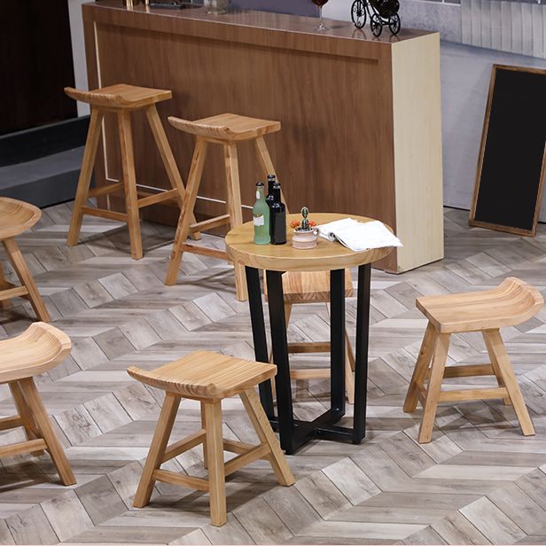Indoor Modern Footrest Bar Stool Solid Wood Bar & Counter Stool in Natural