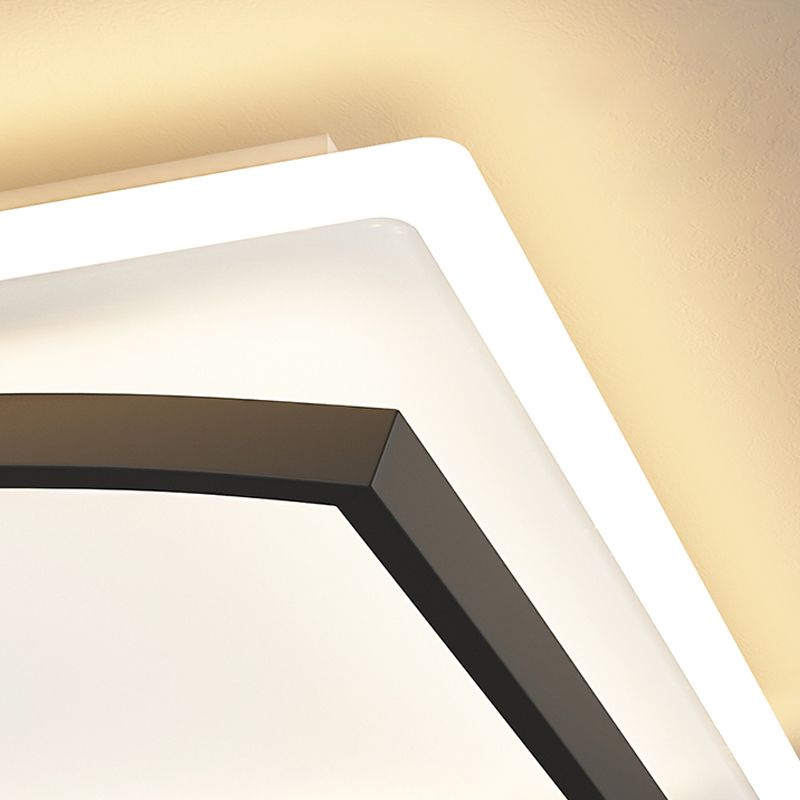 Iluminación de montaje empotrado Simplicity con luces de techo LED empotradas con pantalla acrílica