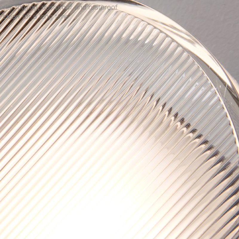 1 Light Glass Bath Sconce in Black & Clear Traditional Round Bathroom Vanity Lighting