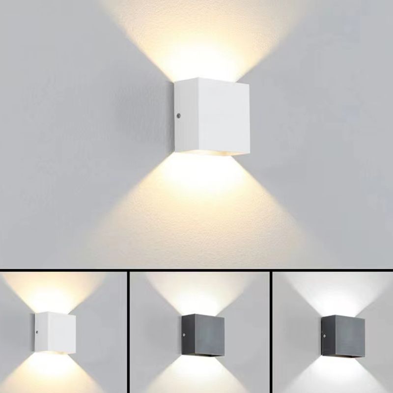 Square Shape Wall Lighting Modern Style Metal 2 Lights Sconce in Black/White