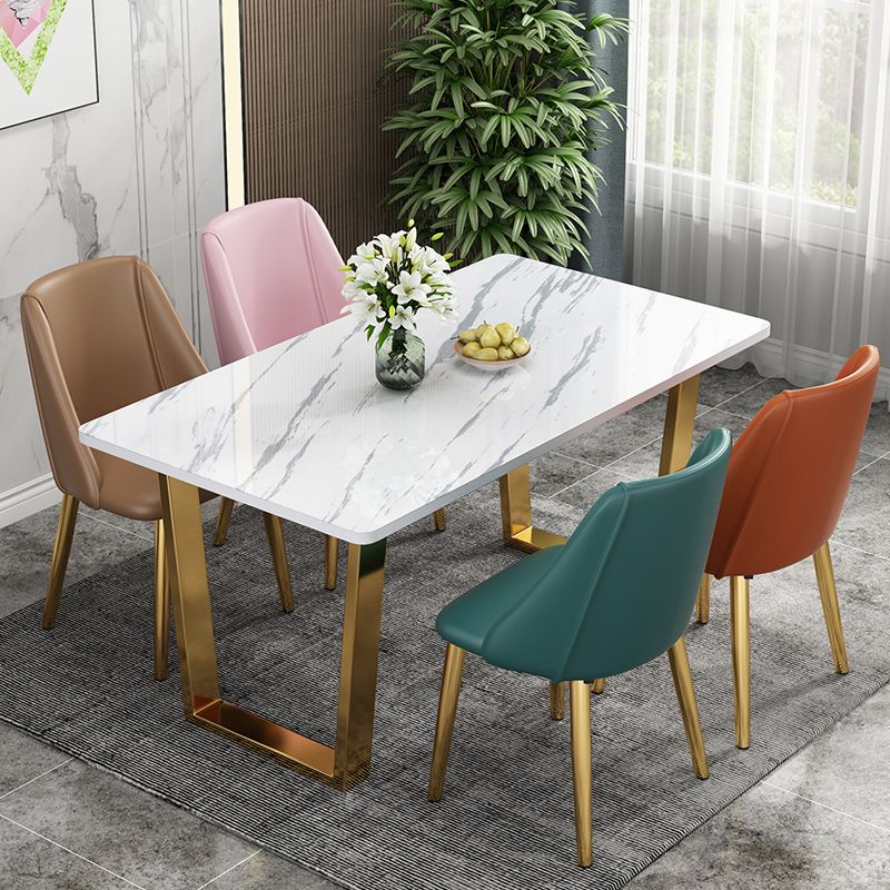 Metal Traditional Luxury Rectangle Table intérieure Table de pierre fritrée blanche avec base de traîneau