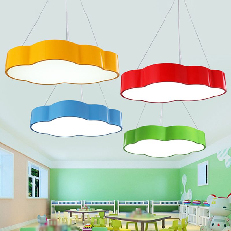 Cloud corridore a sospensione a sospensione del macaron a pendente acrilico illuminazione in rosso/giallo/verde, larghezza 20,5 "/24,5"
