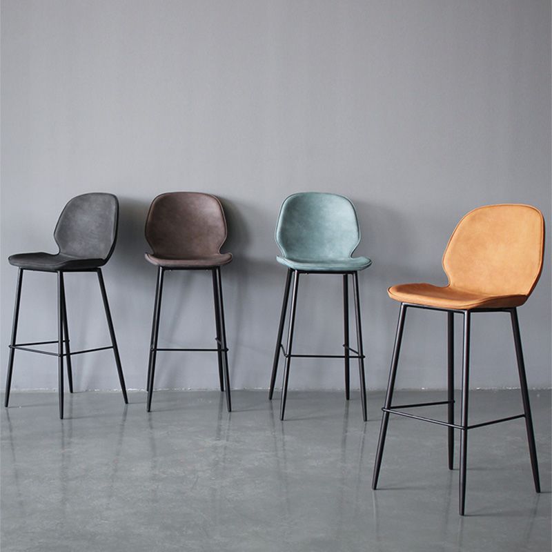 Modern Backrest Armless Counter Stool Iron Cafe Bar High Stool with Leather Cushion