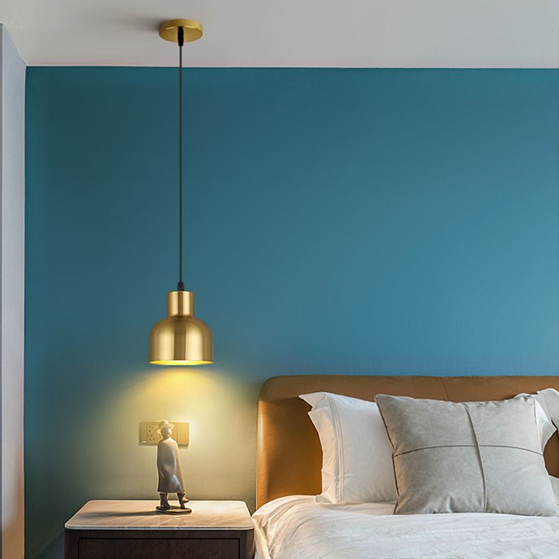 Modern Style Pendant Lighting Fixture Gold Shaded Down Lighting Pendant with Metal Shade