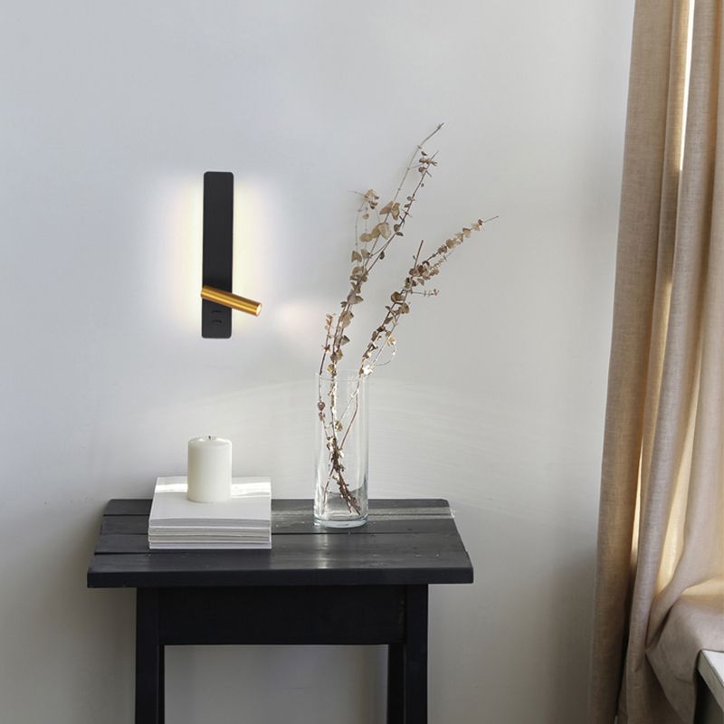 Rechteckige LED -Lesen Wandleuchte im modernen prägnanten Stil Metallwandleuchten mit Aluminiumschatten