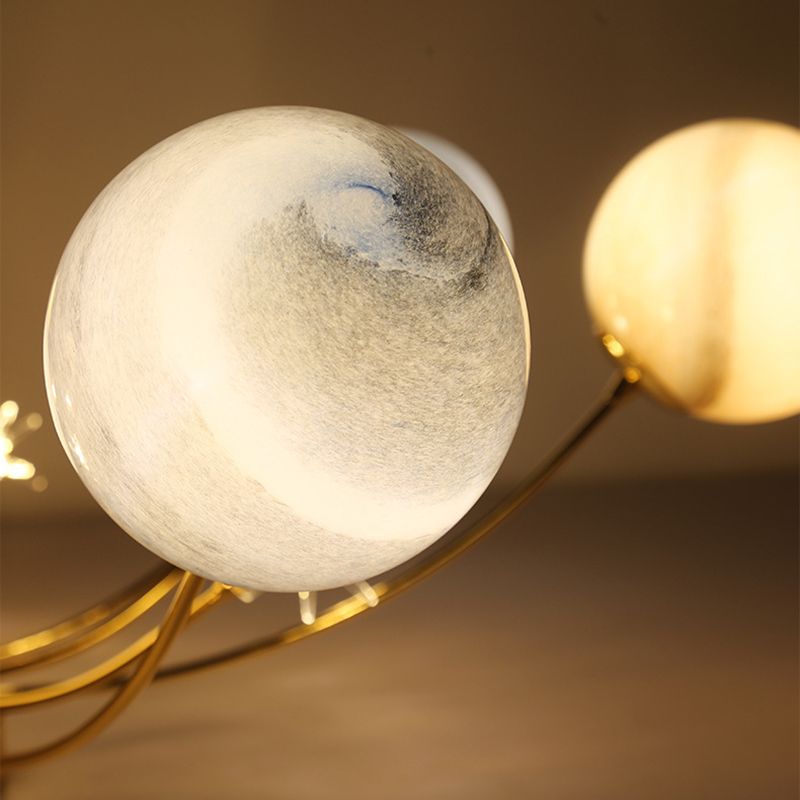 Plafonnier radial artistique moderne en fer forgé avec abat-jour en verre coloré