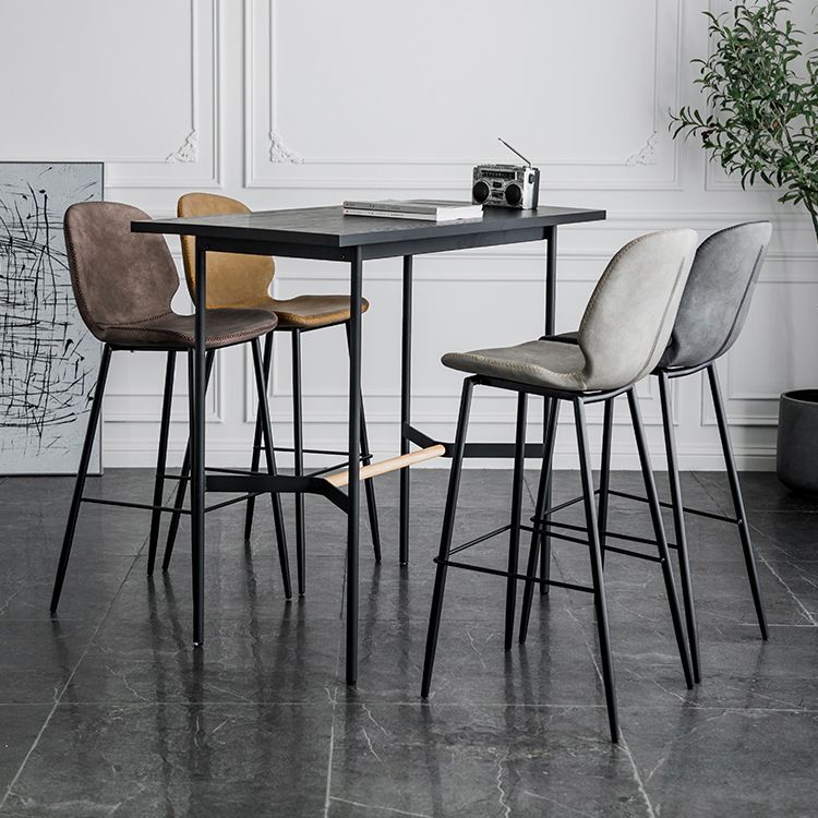 Taburete moderno de contaminación de respaldo sin brazo Taburete de dormitorio de hierro con cojín de cuero