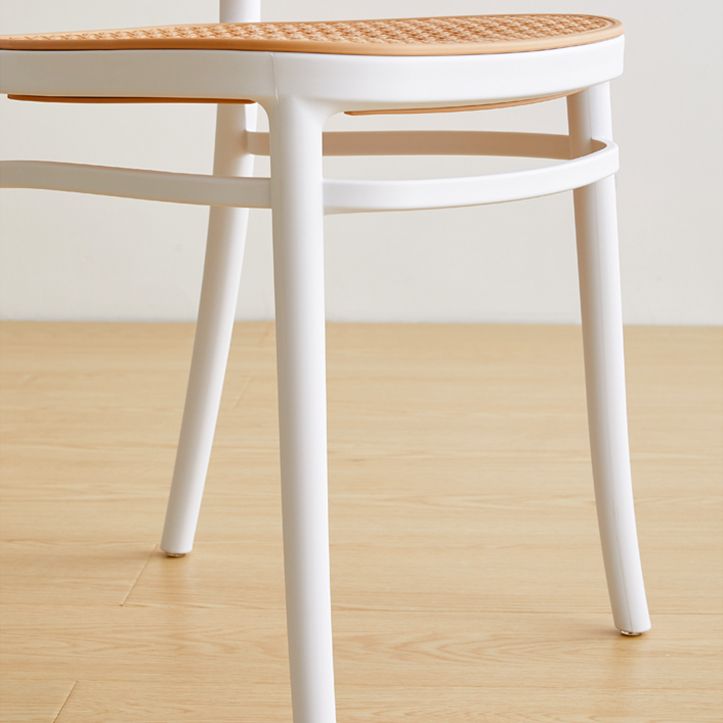 Chaises de salle à manger sans bras modernes, chaise latérale à dossier ouvert en plastique pour café-bar
