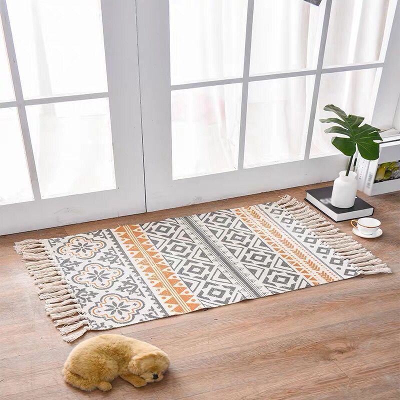 Tapis bohème décoratif Tapis de tapis tribal multi-couleurs tapis amical pour animaux de compagnie avec gland pour la porte