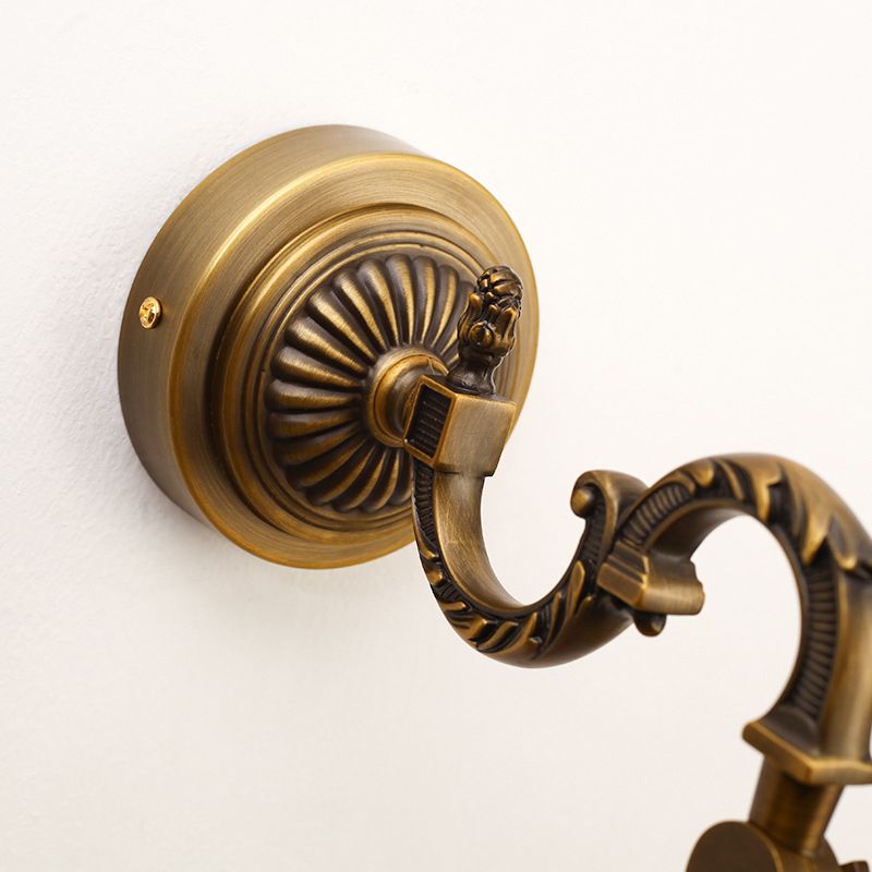 Metálico tubular pared apliqué vintage de 14 "/18" W LED LED de pared de tocador con brazo curvado en latón para el baño