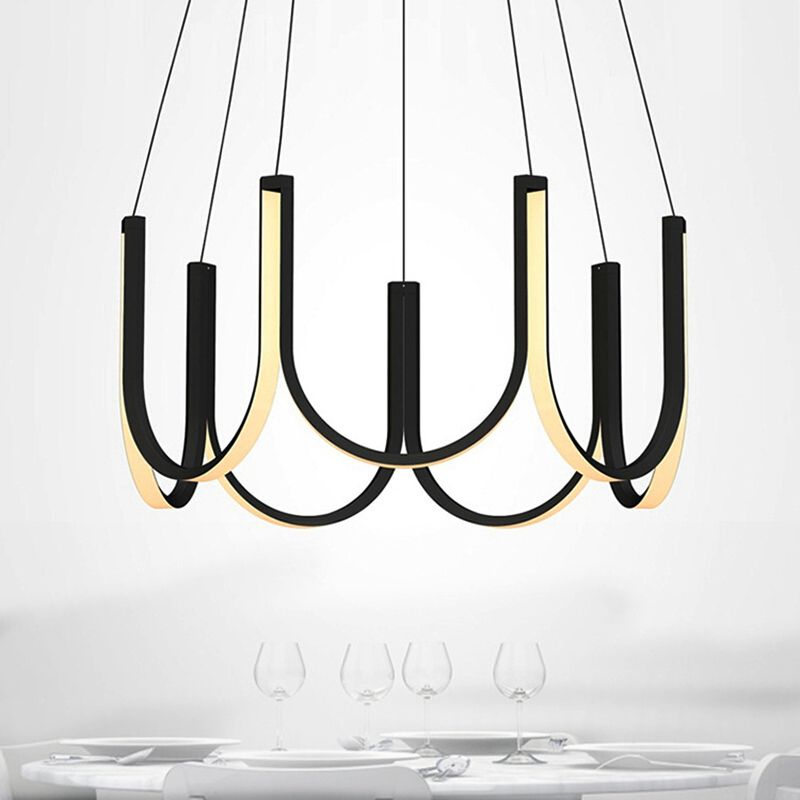 Schwarz/weiß/golden U-förmiger Kronleuchter Licht zeitgenössischer LED-Acryldeckenanhänger in Weiß/warmem Licht