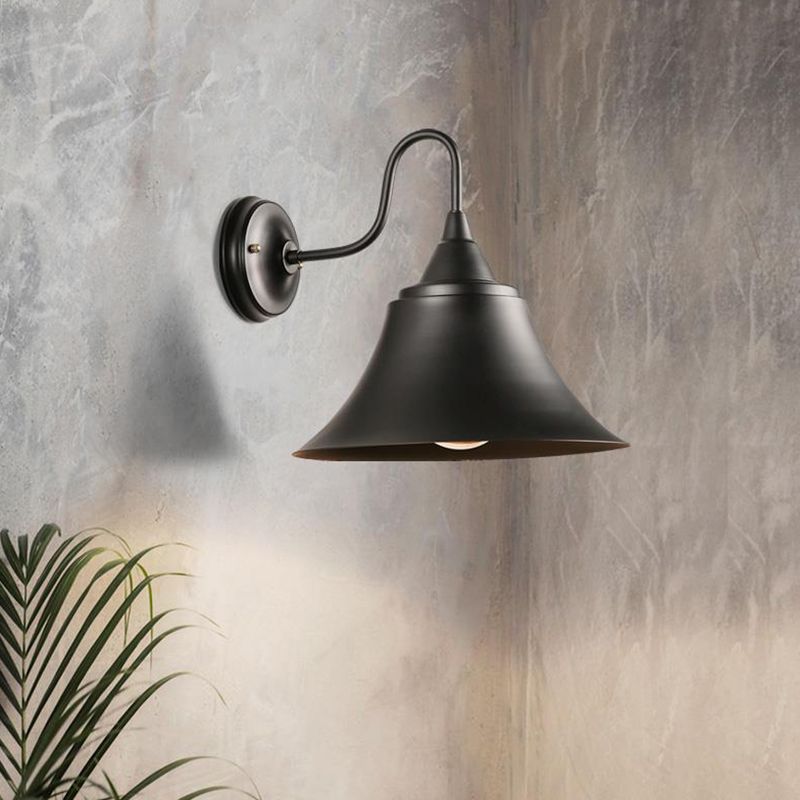 1-Light Wall Sconce Industrial Outdoor Sconce Lighting With Metal Shade